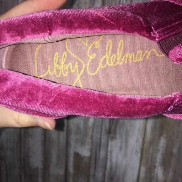 Libby Edelman Velvet Slip Ons - Picture 4 of 5